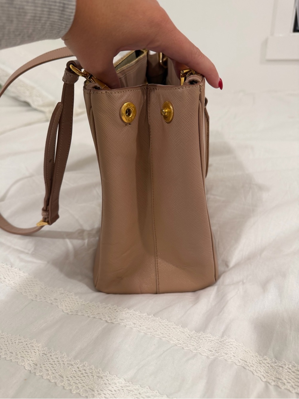Prada Taupe Saffiano Satchel with Gold Hardware - Picture 4 of 8